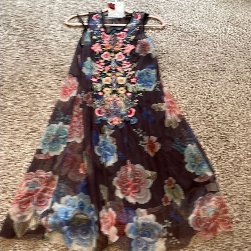 Floral Embroidered Sleeveless Dress by Johnny Was